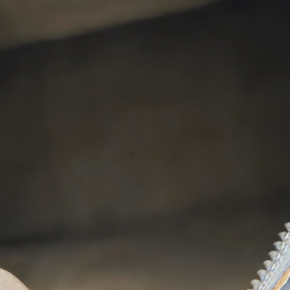 Louis Vuitton Brown Monogram Duffel Bag with Vachetta Leather - Picture 8 of 8